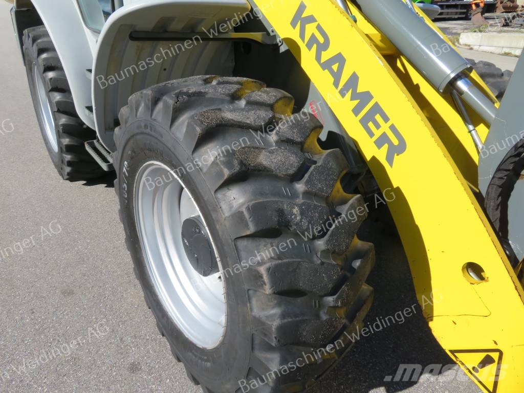 Kramer 8115 Kolesni nakladalci