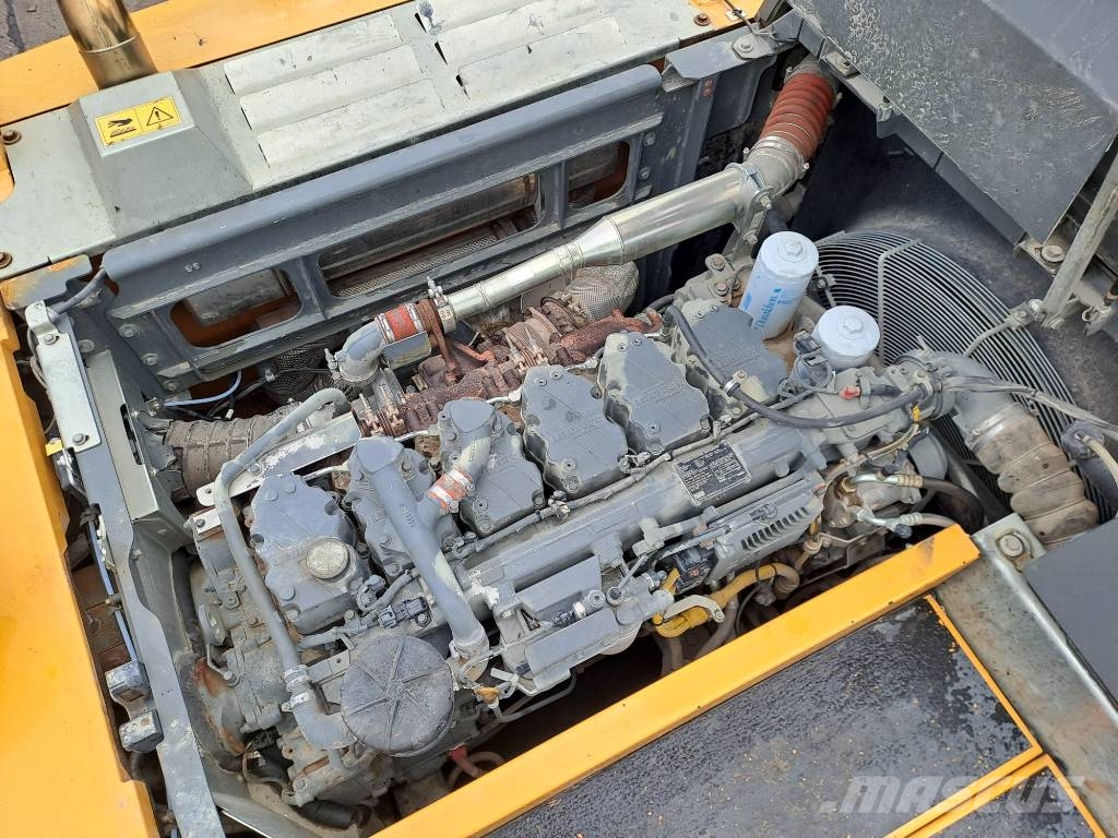 Liebherr R946LC 履帶式 挖土機/掘鑿機/挖掘機