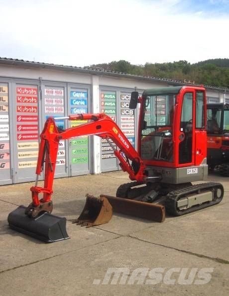 Volvo ECR 25 D * 2x Löffel * 小型挖掘机