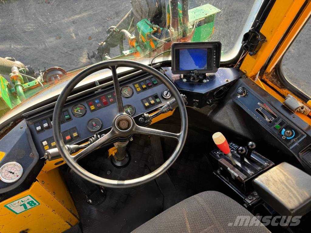 Volvo BM L 90 Pale gommate