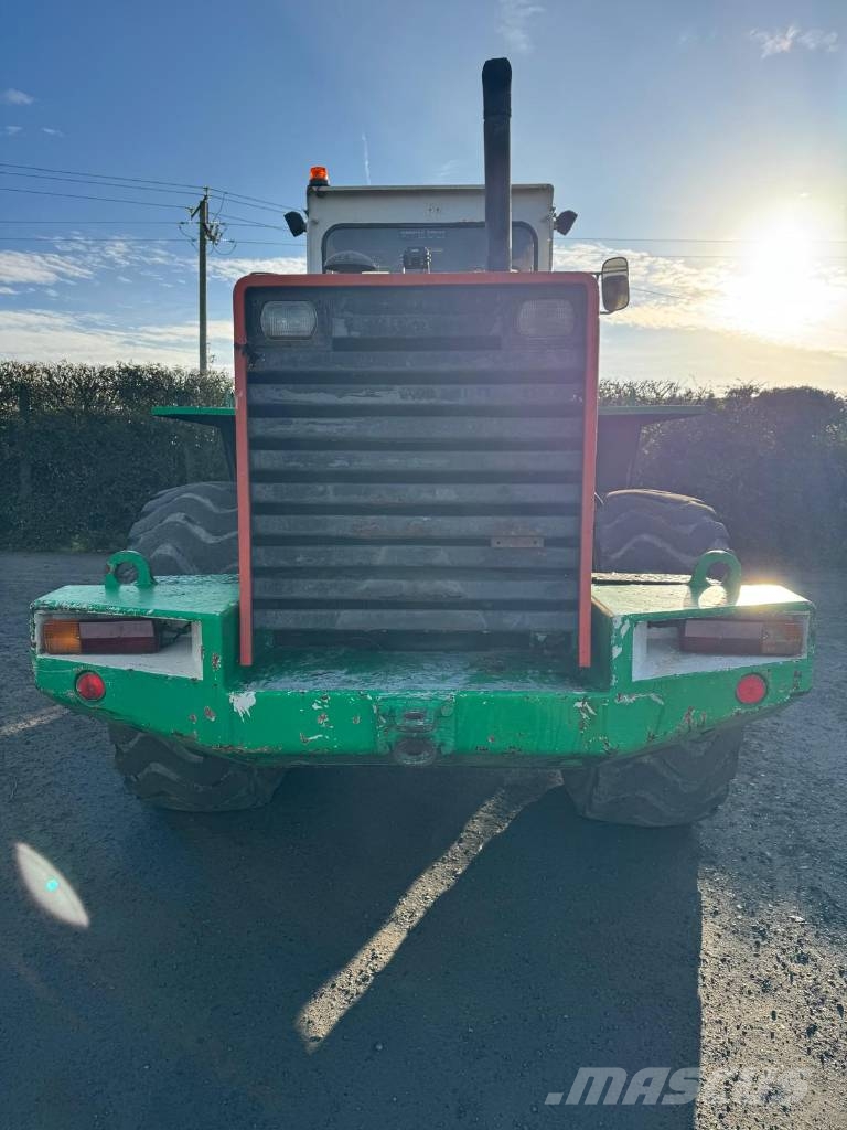 Volvo BM L 90 Pale gommate