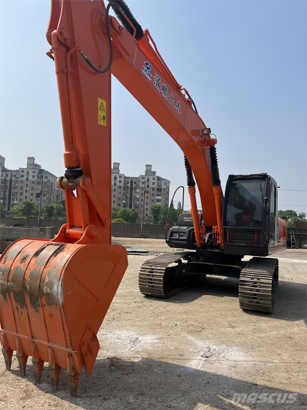 Hitachi zx200 Excavadoras sobre orugas