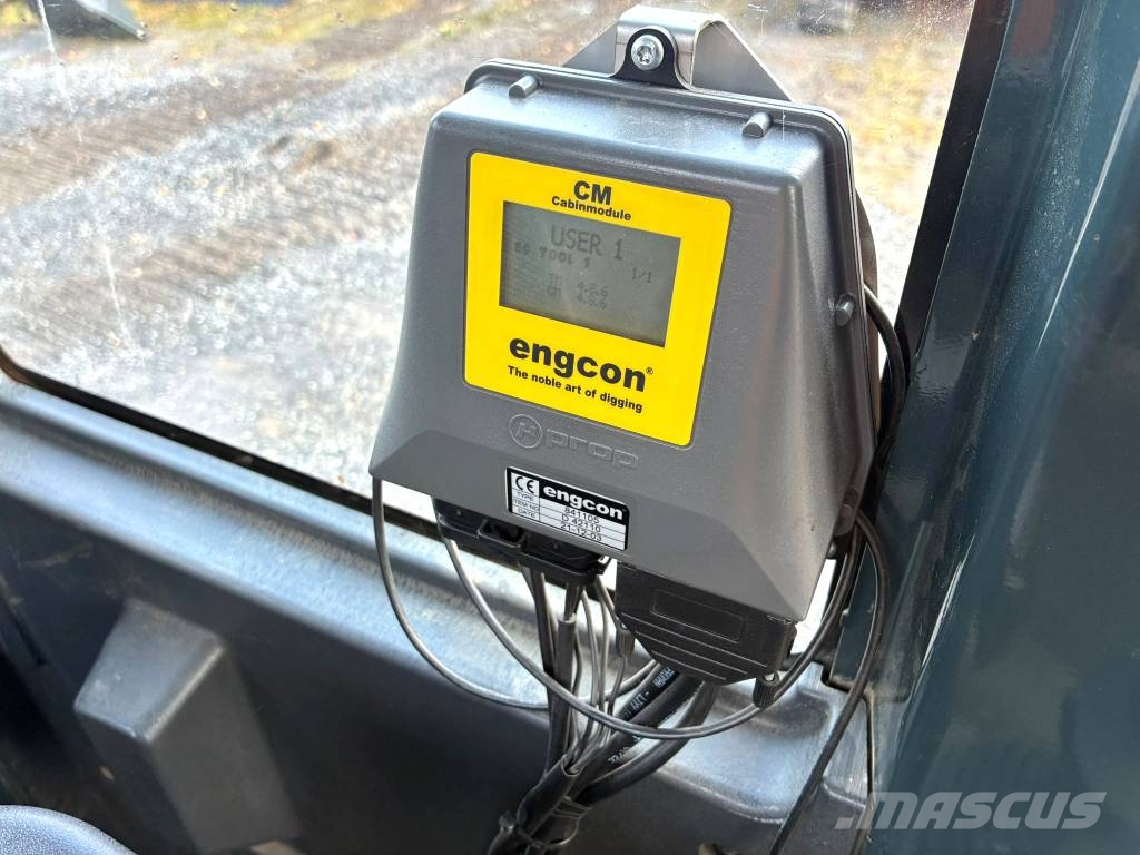 Hyundai HX 145 LCR Crawler excavators