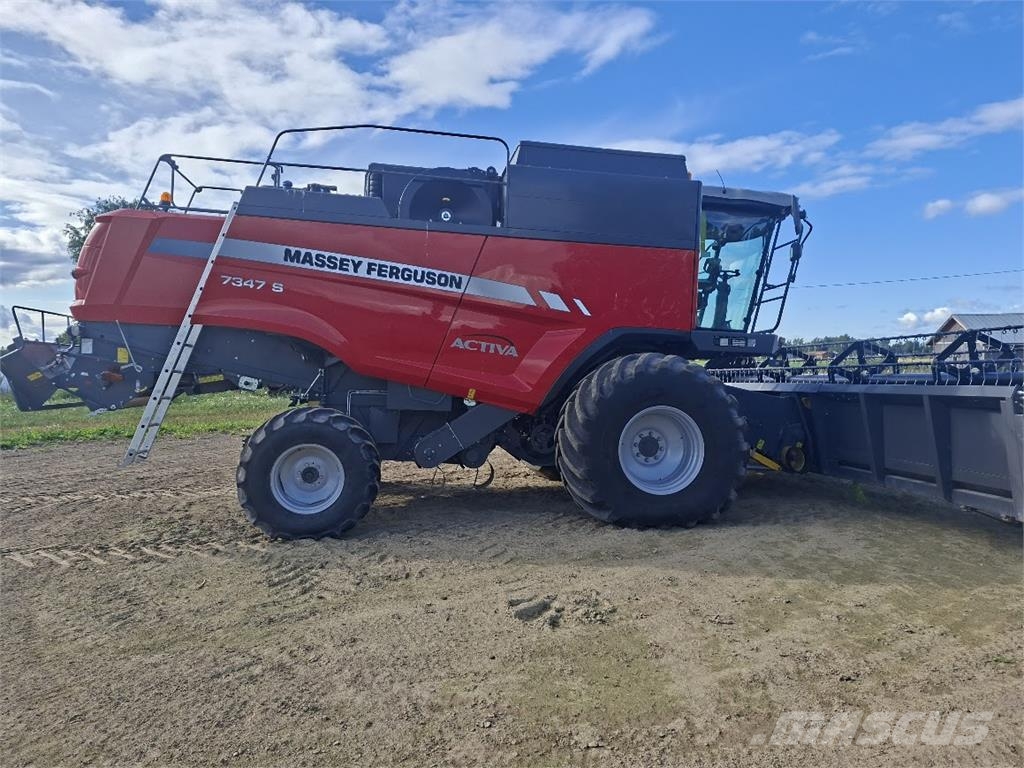 Massey Ferguson Activa S 7347 MCS Stage 5 حصادات