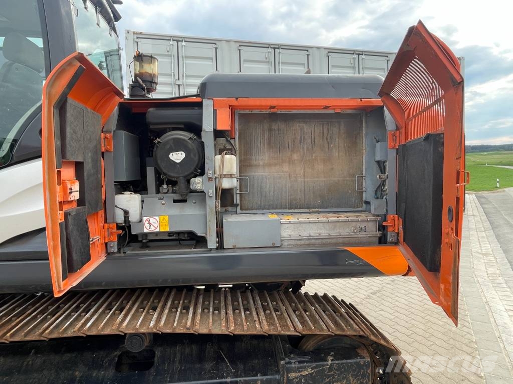 Hitachi ZX210LC-5B Hybrid Monoblock OilQuick OQ70/55 Kli حفارات زحافة