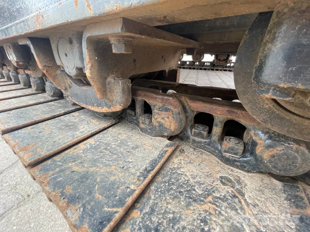Hitachi ZX210LC-5B Hybrid Monoblock OilQuick OQ70/55 Kli حفارات زحافة