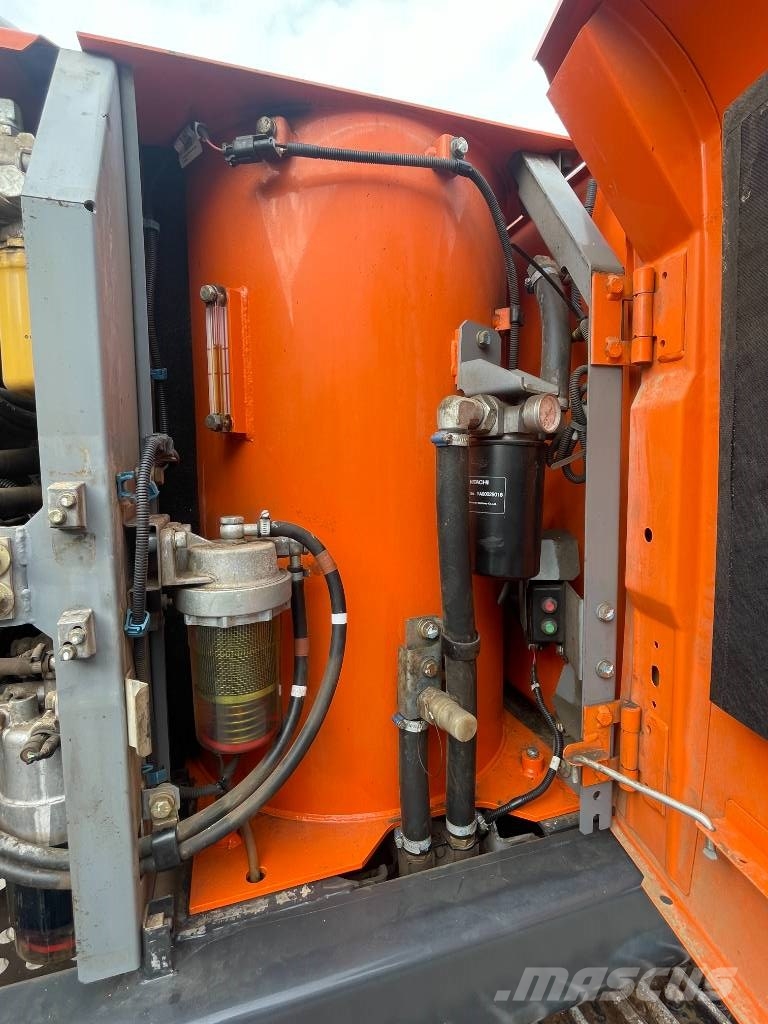Hitachi ZX210LC-5B Hybrid Monoblock OilQuick OQ70/55 Kli حفارات زحافة