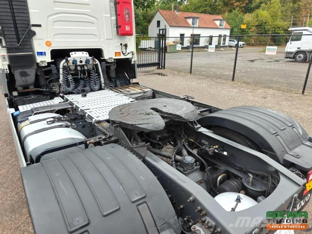 Volvo FH 460 4x2 GlobeTrotter XL Euro6D - ADR EXII EXIII 트랙터 유닛