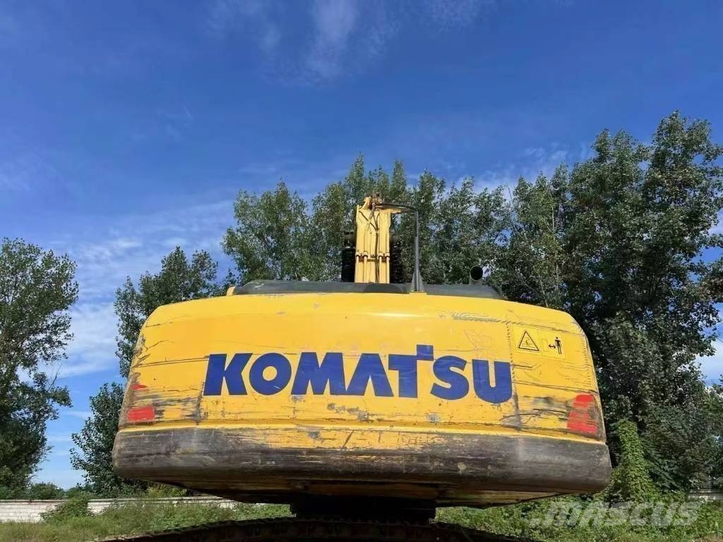 Komatsu PC 200 履带挖掘机