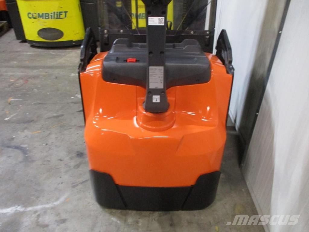 Toyota SWE120XR Electro-pallettrucks