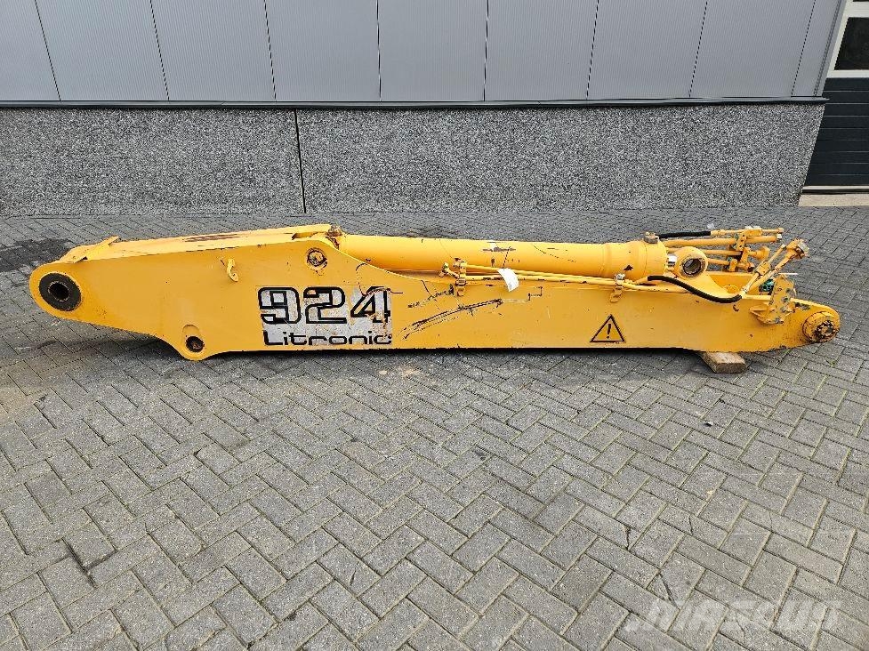 Liebherr A924B-9922024/9922017-3,90 MTR-Adjustable boom Booms and arms