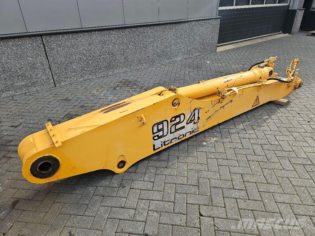 Liebherr A924B-9922024/9922017-3,90 MTR-Adjustable boom Booms and arms