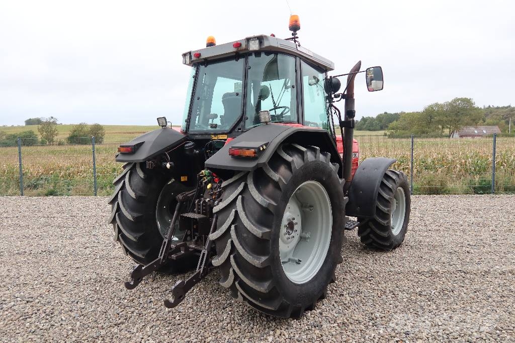 Massey Ferguson 6190 DynaShift Traktori