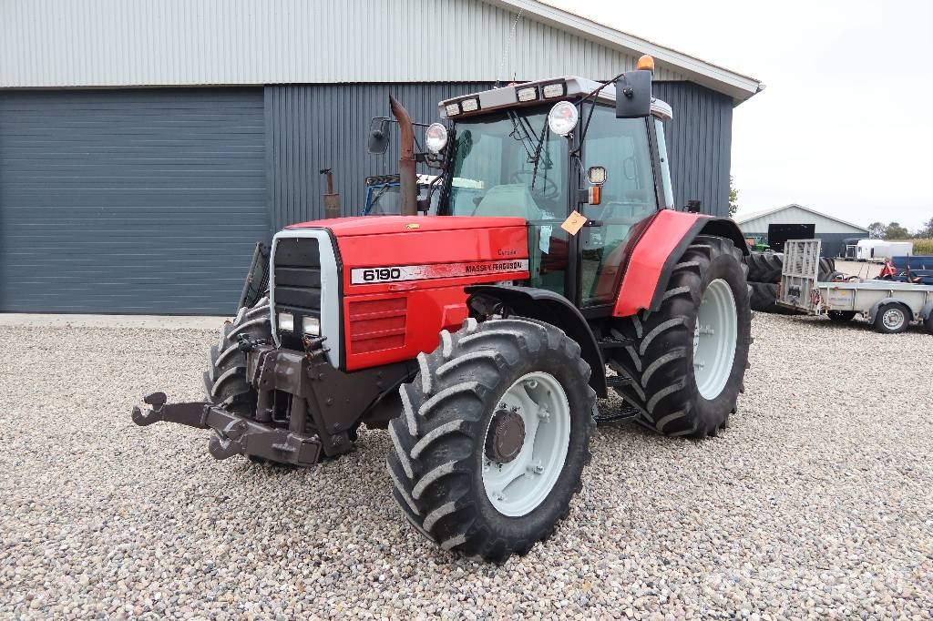 Massey Ferguson 6190 DynaShift Traktori