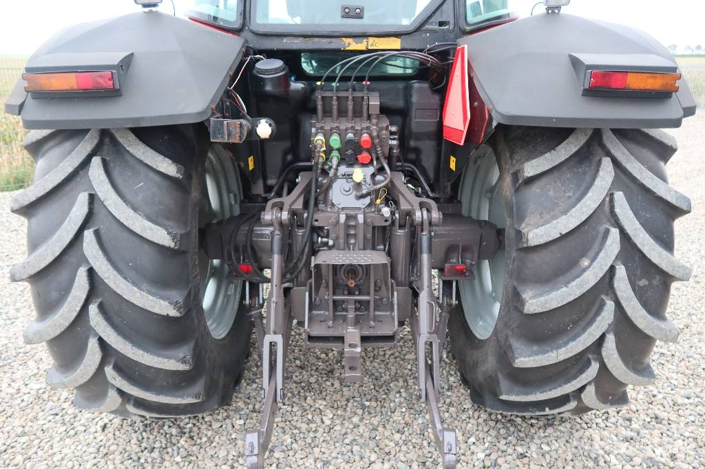 Massey Ferguson 6190 DynaShift Traktori