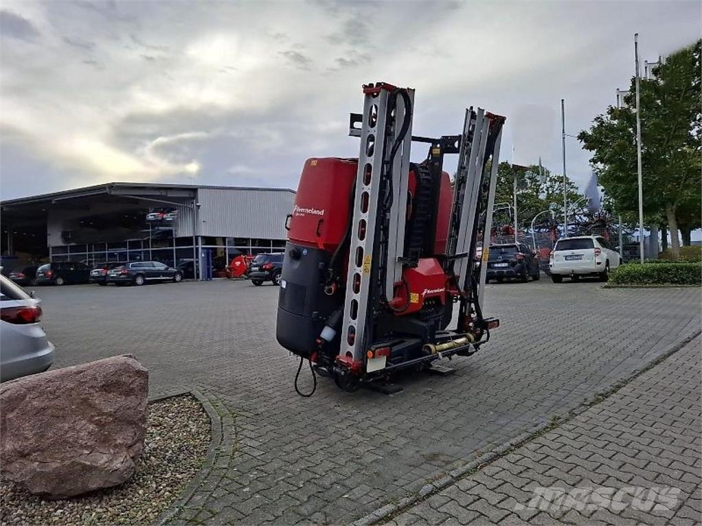 Kverneland iXter B18 Anhängespritzen