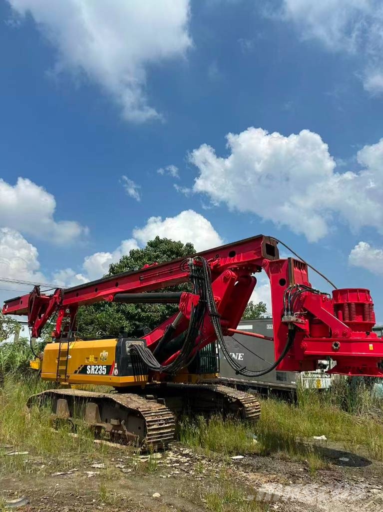 Sany SR235 Strojevi za zabijanje stupova