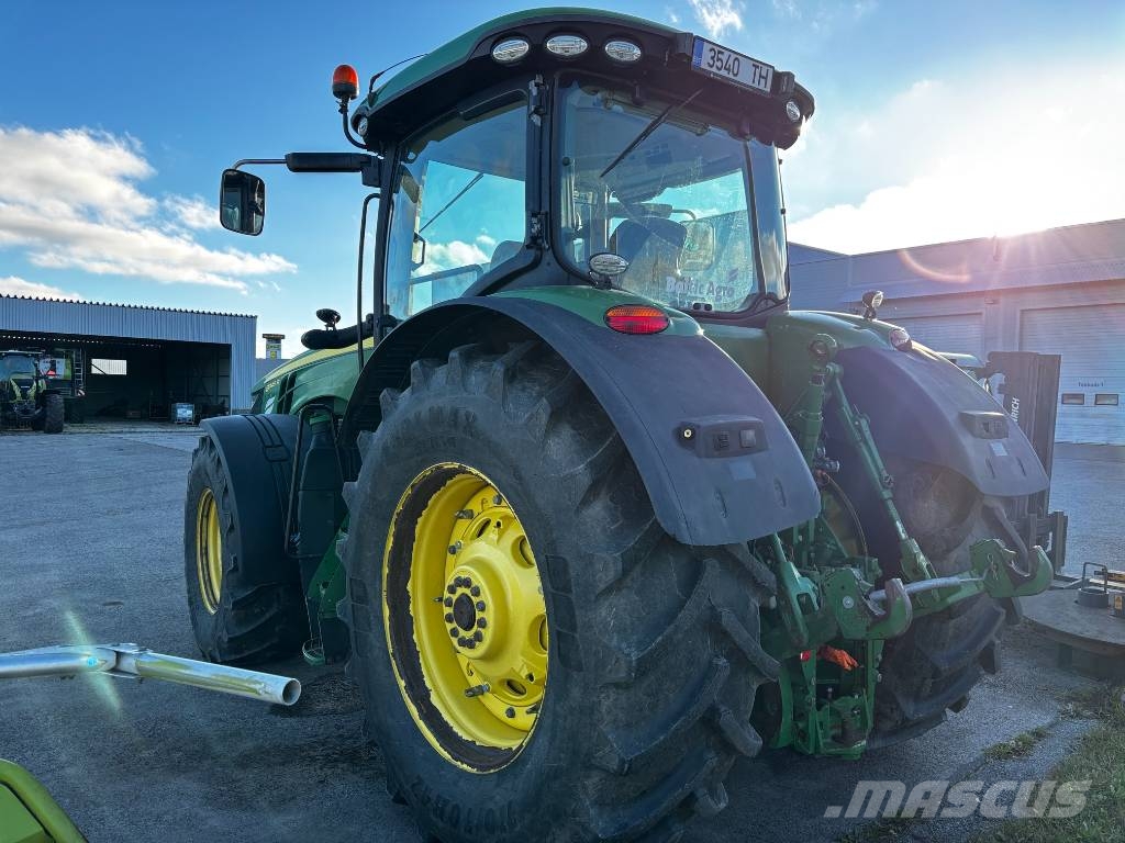 John Deere 8345 R Traktorid