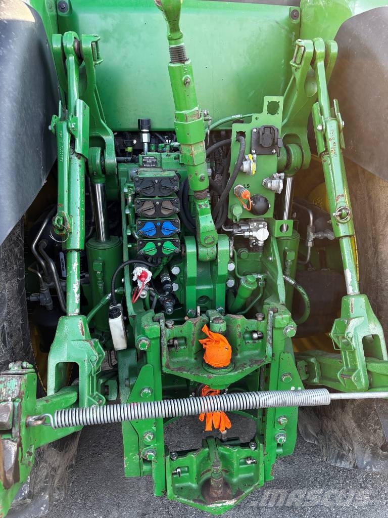 John Deere 8345 R Traktorid