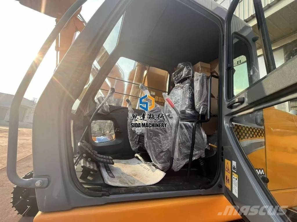 Kato HD 820 V Mini excavators 7t - 12t