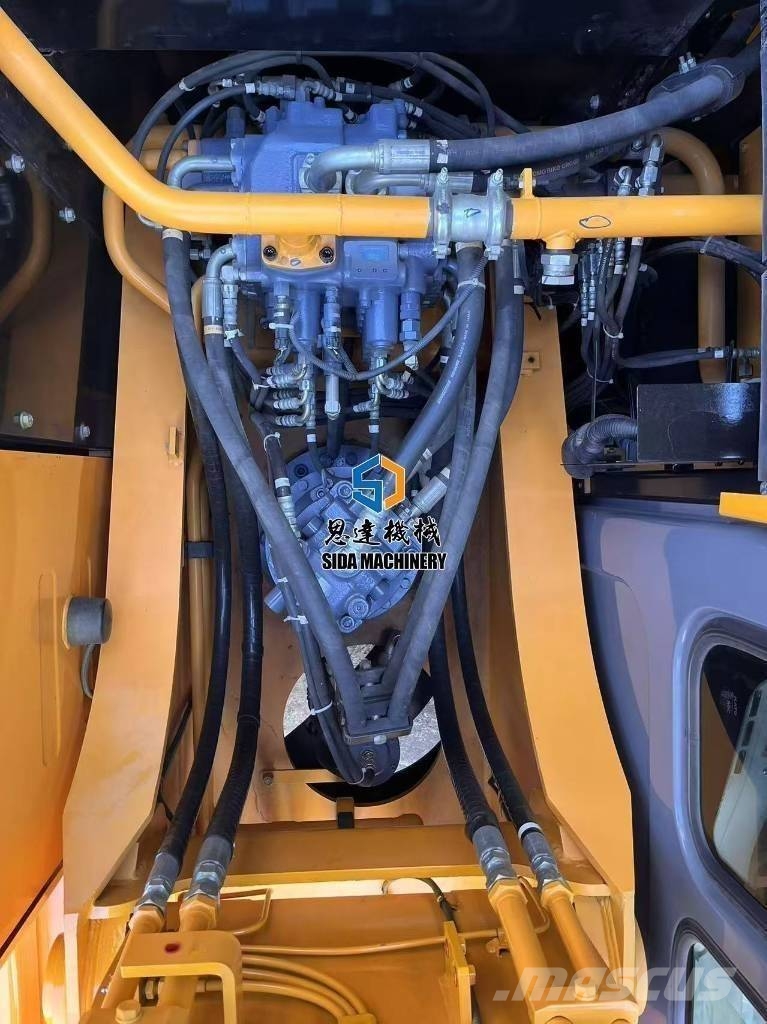 Kato HD 820 V Mini excavators 7t - 12t