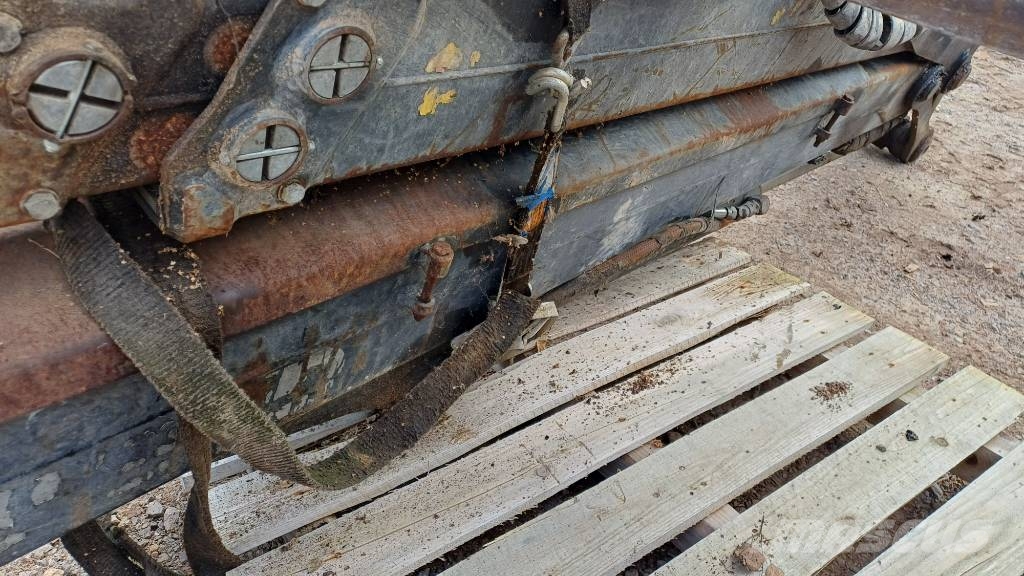 Loglift Crane boom Loglift F59Ramię żurawia LogLift Mesera Bras et Godet