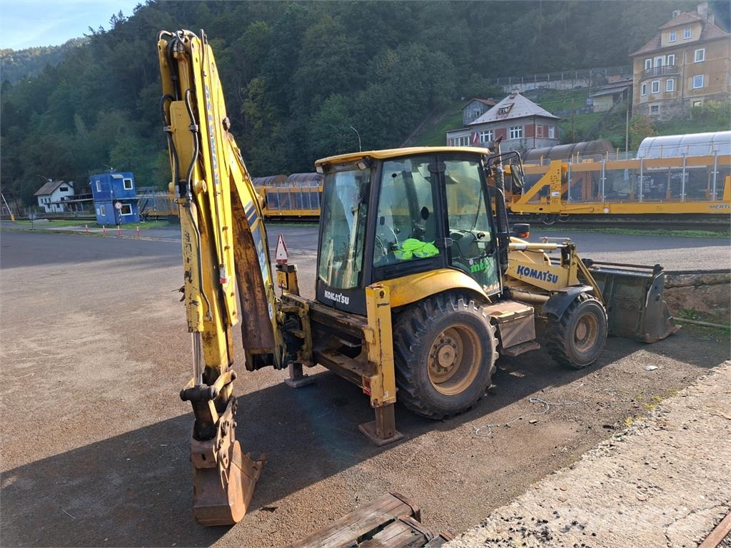 Komatsu WB 93 R-5 4X4 Stavebnictví - ostatní