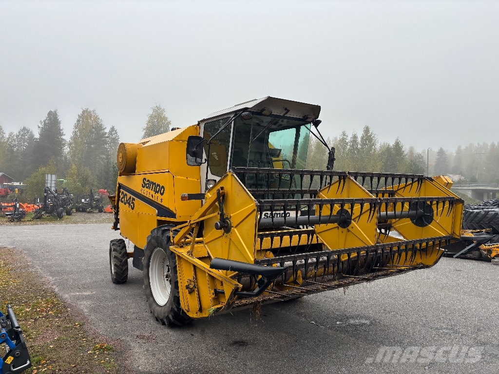 Sampo-Rosenlew 2045 H Cosechadoras combinadas