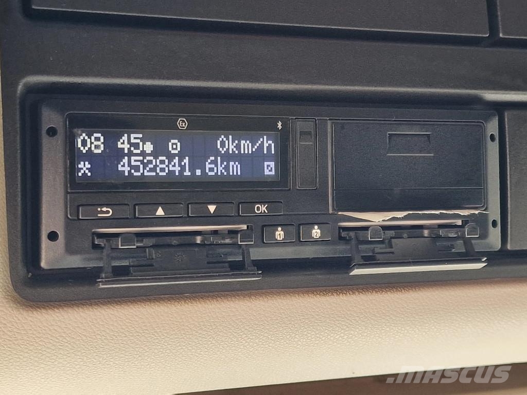 Scania R650 V8 NGS Highline 6x2 - Retarder - 3.15 WB - Fu Vlačilci