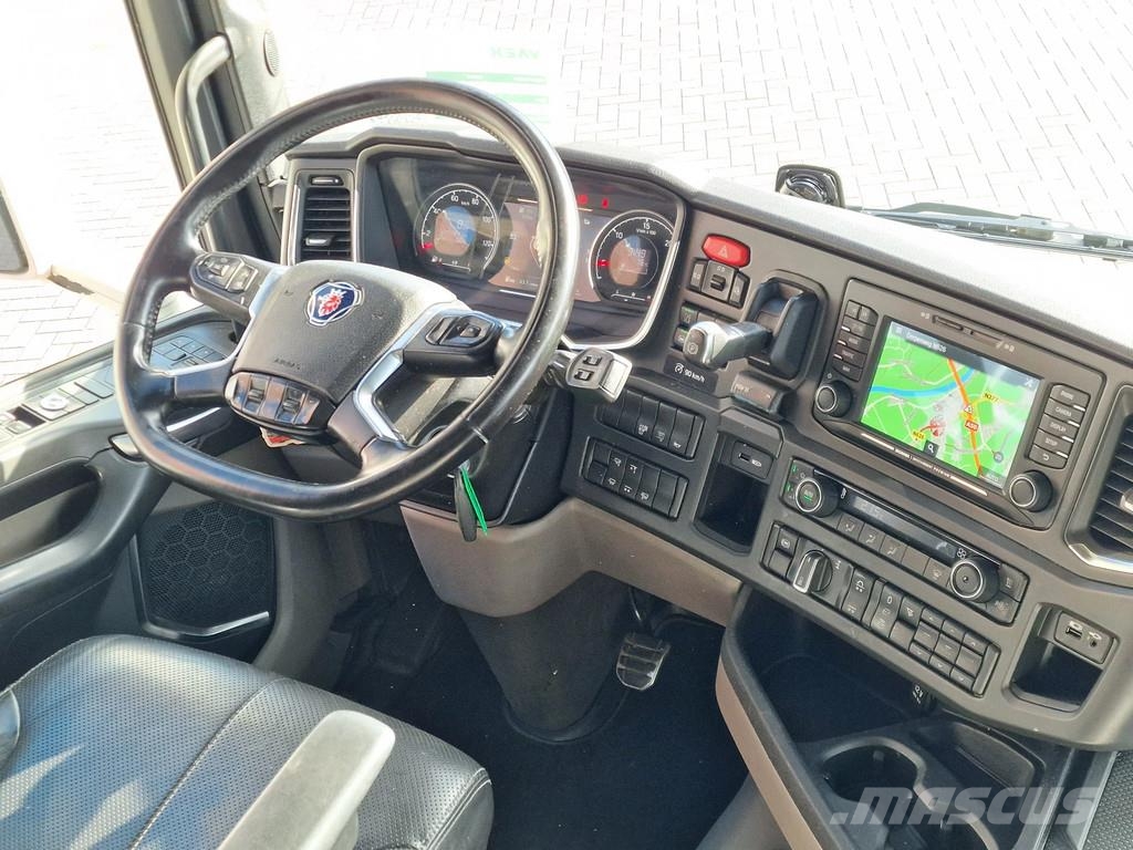 Scania R650 V8 NGS Highline 6x2 - Retarder - 3.15 WB - Fu Vlačilci