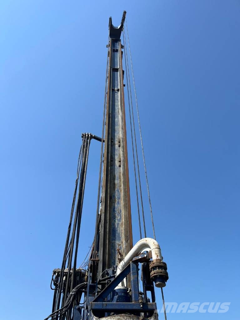 Soilmec SR40 Drilling Rig Cat 325 معدات الثقب السطحي