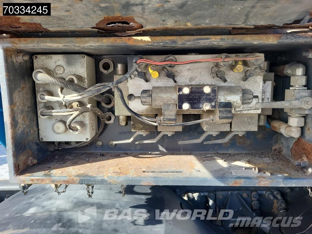 Nooteboom EURO-107-24 IDP 4 axles Extendable 2xLift+5x steer Podvalníkové návěsy