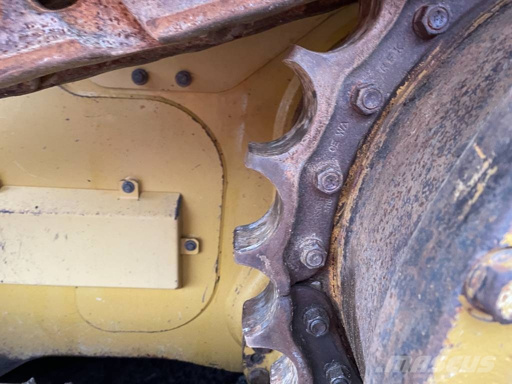 CAT D 6 LGP V-PAT 6 WAY 履带式推土机