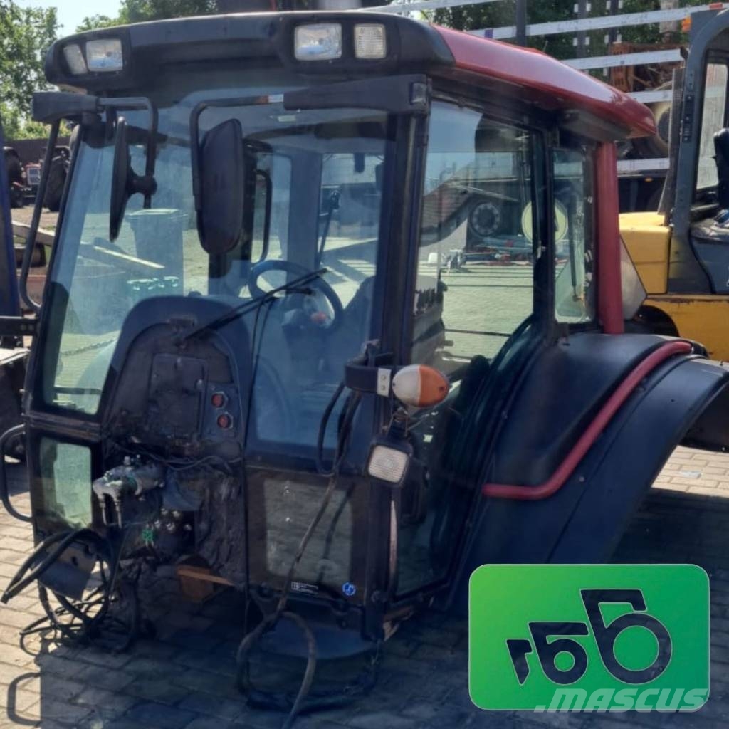 Valtra T Complete Cabin Kabina i wnętrze