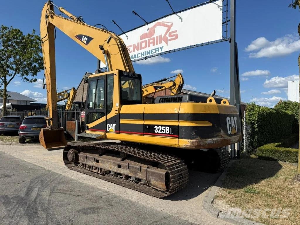 CAT 325BL Gravemaskiner på larvebånd