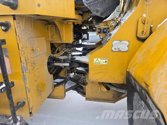 CAT 966 H 輪胎式裝載機
