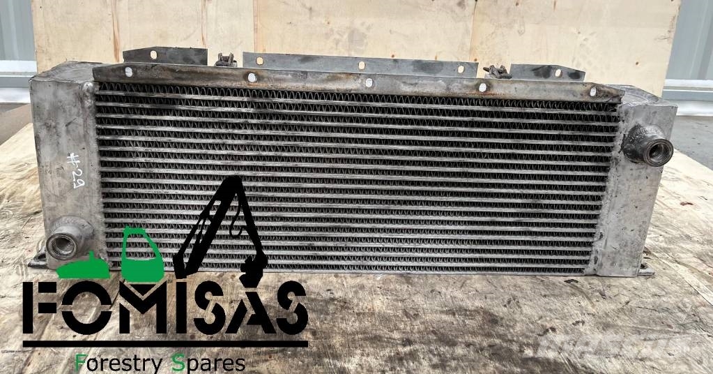 John Deere 810 B Oil radiator F021936 ラジエター