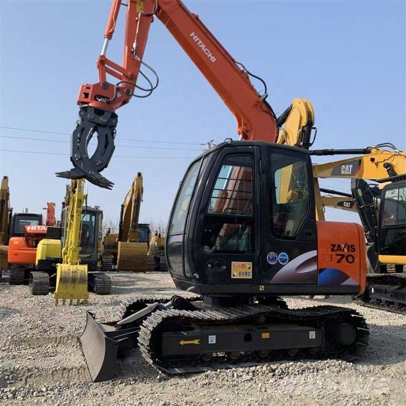 Hitachi ZX 70 Mini bagri <7t