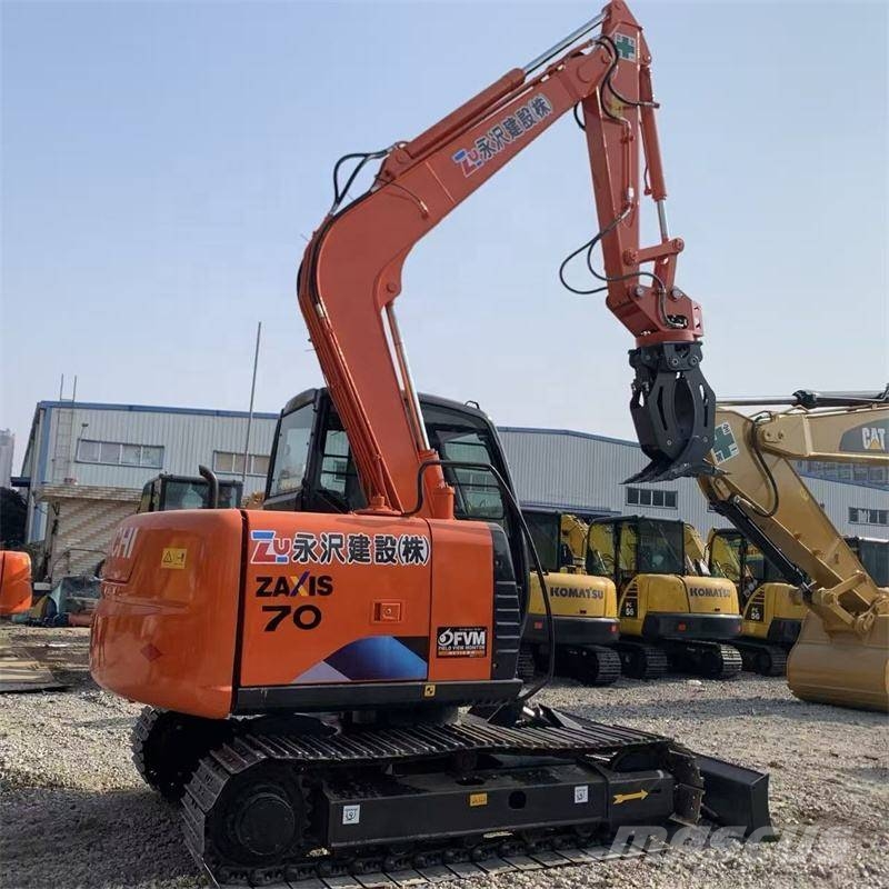 Hitachi ZX 70 Mini bagri <7t