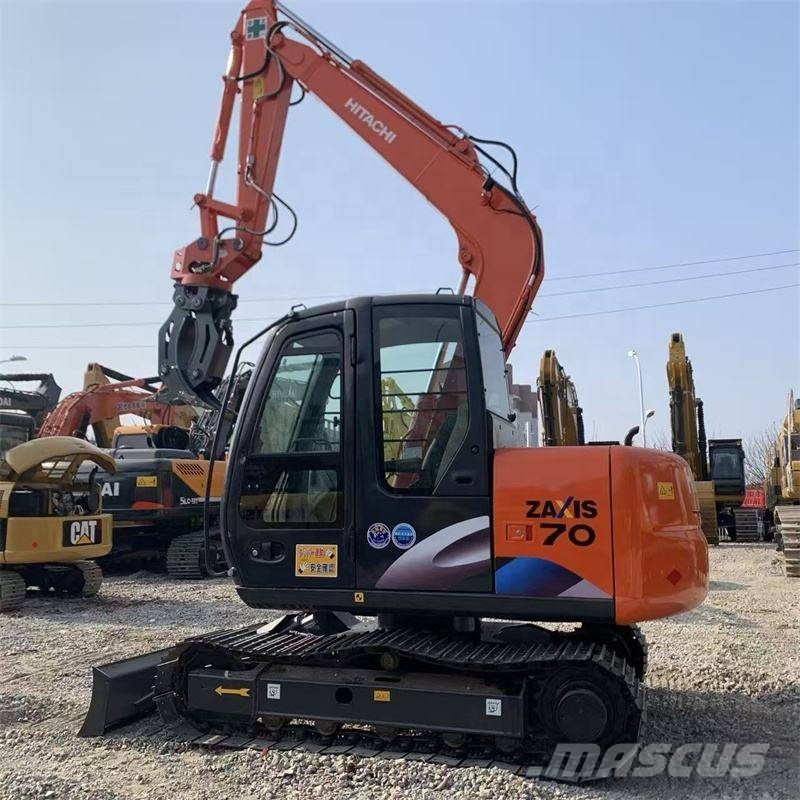 Hitachi ZX 70 Mini bagri <7t