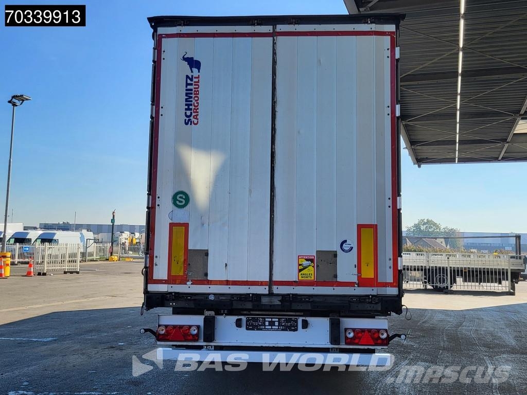 Schmitz Cargobull SCB*S3T 3 axles Sliding Roof Брезентови полуремаркета