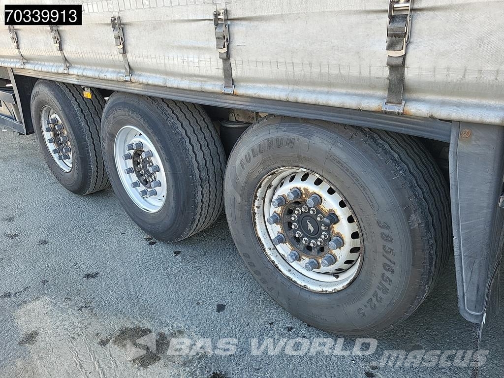 Schmitz Cargobull SCB*S3T 3 axles Sliding Roof Брезентови полуремаркета