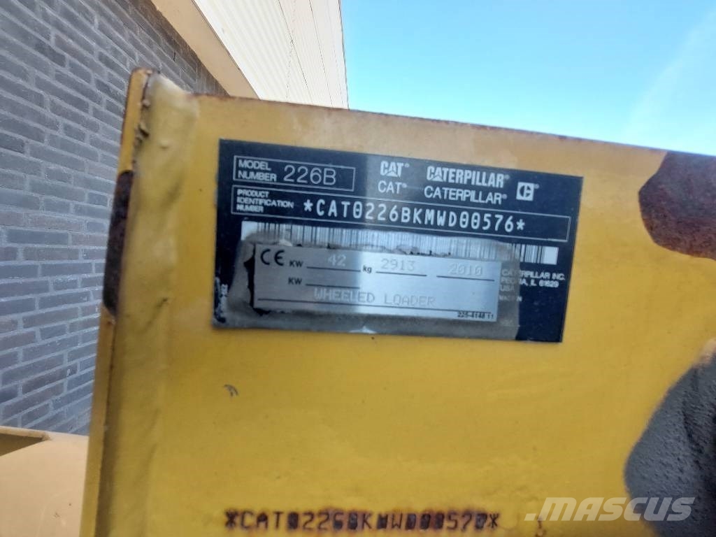 CAT 226 B Kompaktrakodók