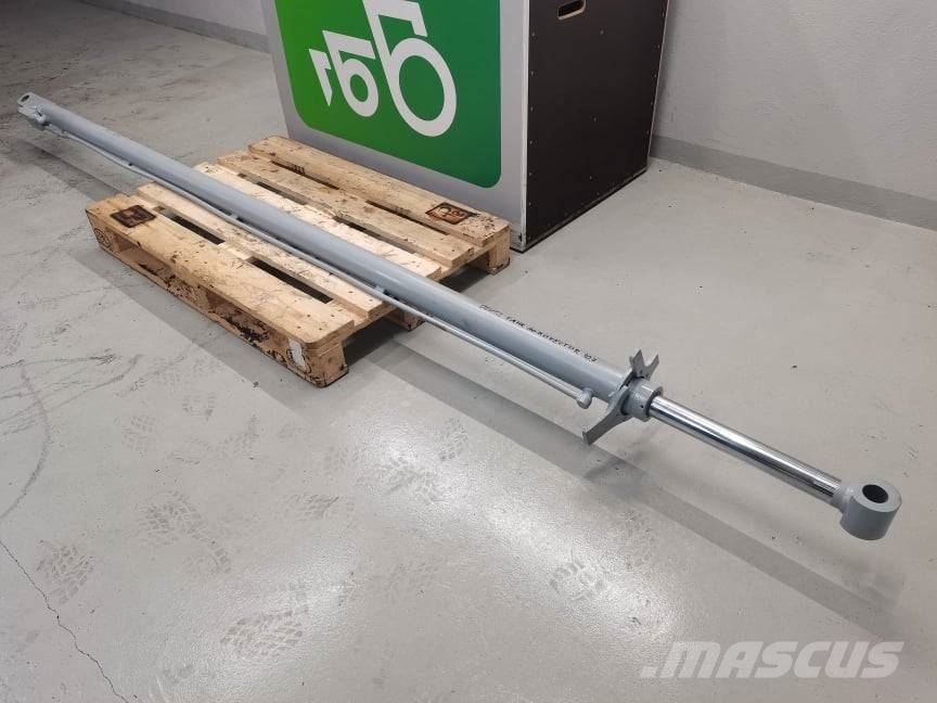 JLG 307 {Telescope extension hydraulic cylinder} Ausleger
