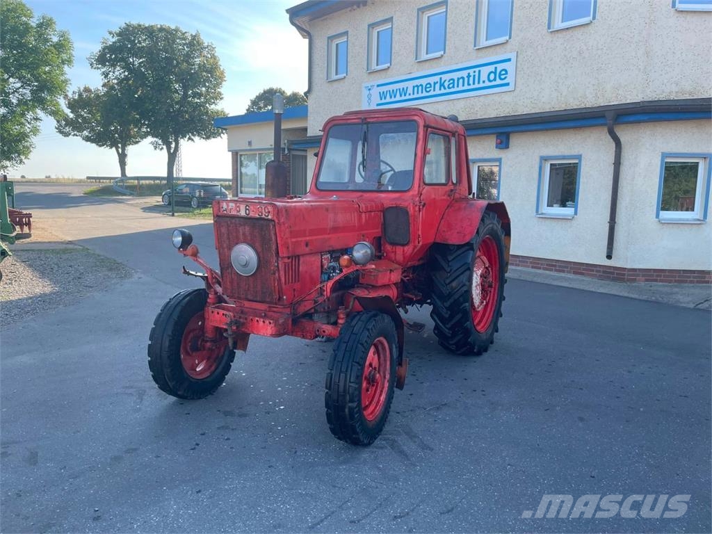 Belarus MTS 80 الجرارات