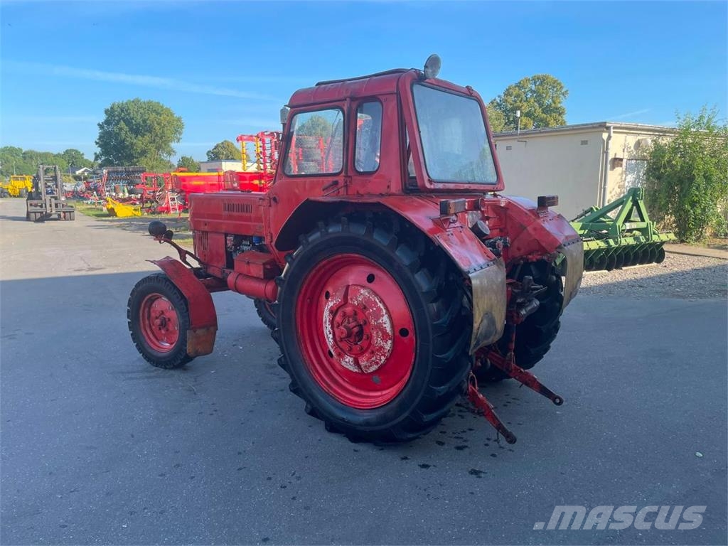 Belarus MTS 80 الجرارات
