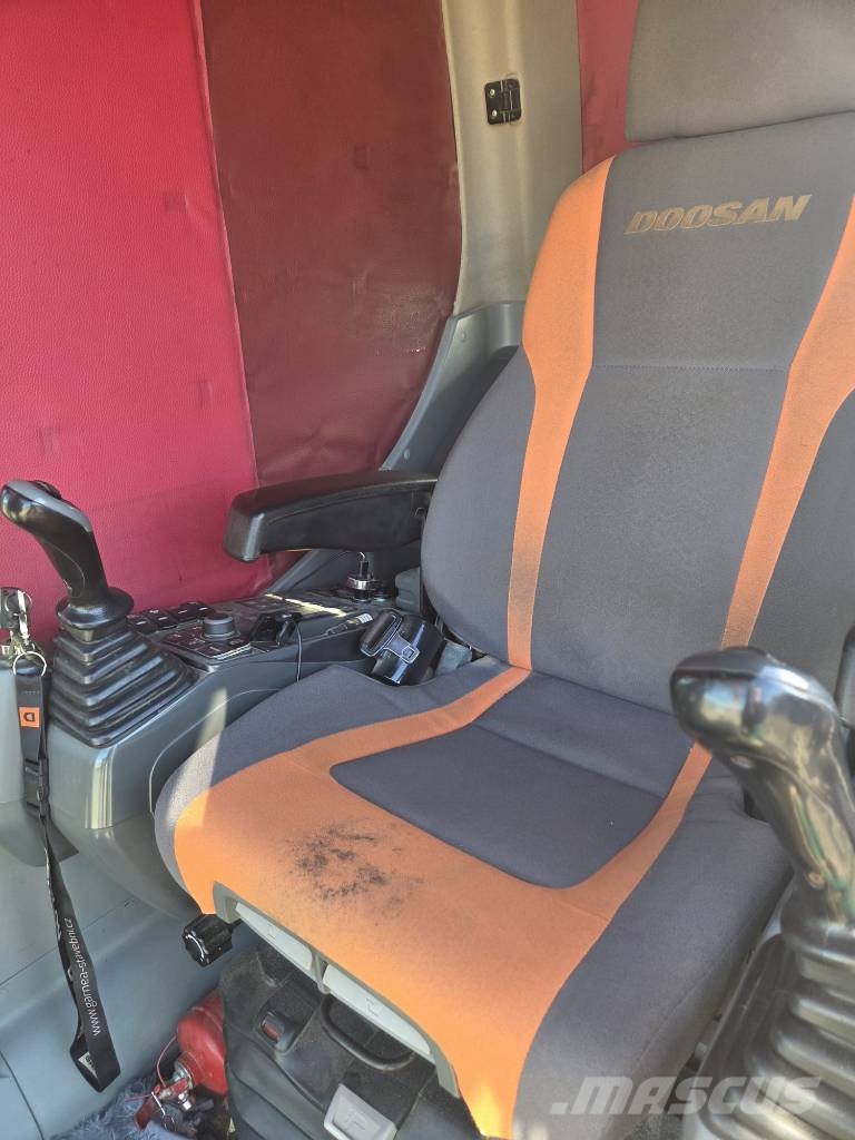 Doosan DX380LC-5 Paletli ekskavatörler