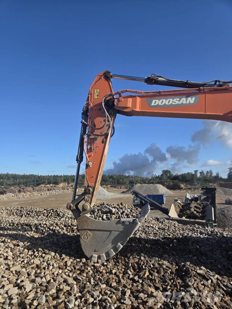 Doosan DX380LC-5 Paletli ekskavatörler