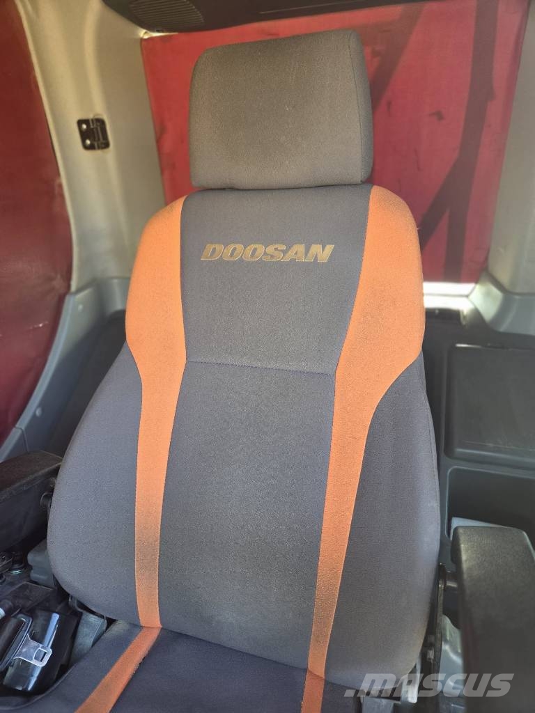 Doosan DX380LC-5 Paletli ekskavatörler