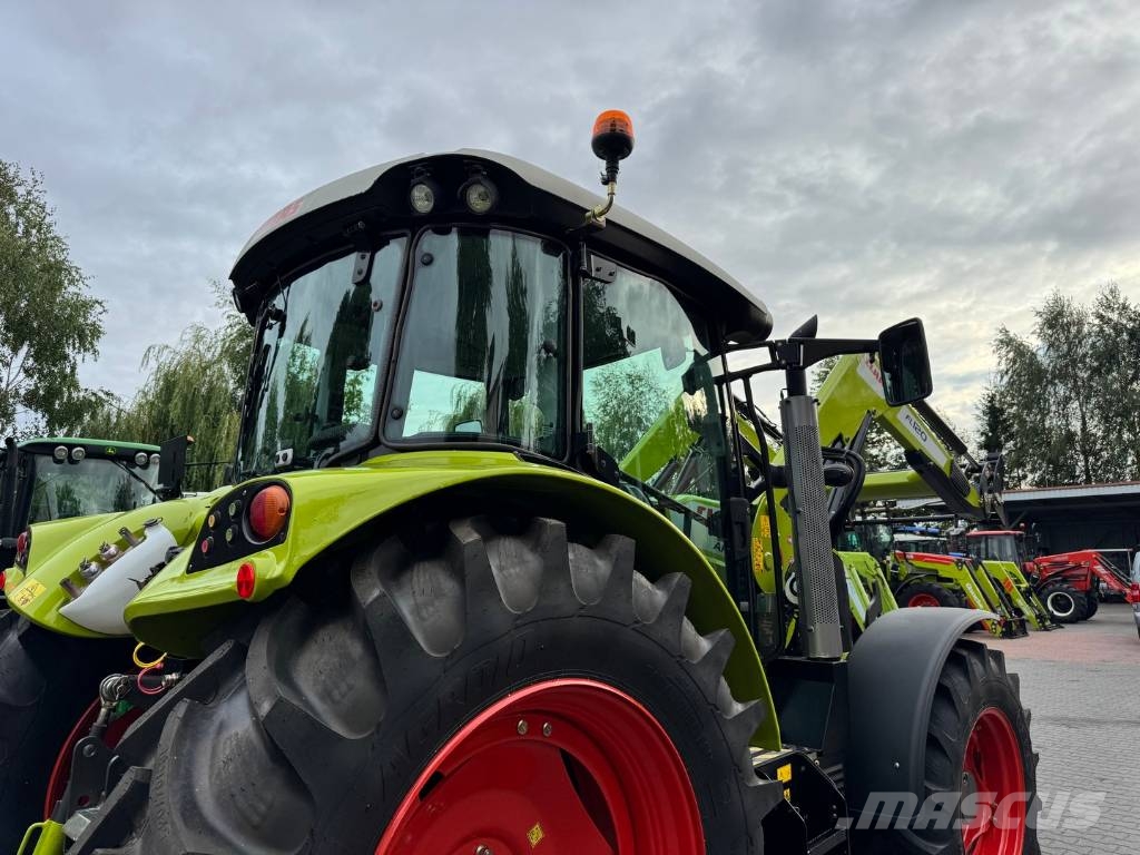CLAAS ARION 440 CIS + CLAAS FL120 トラクター